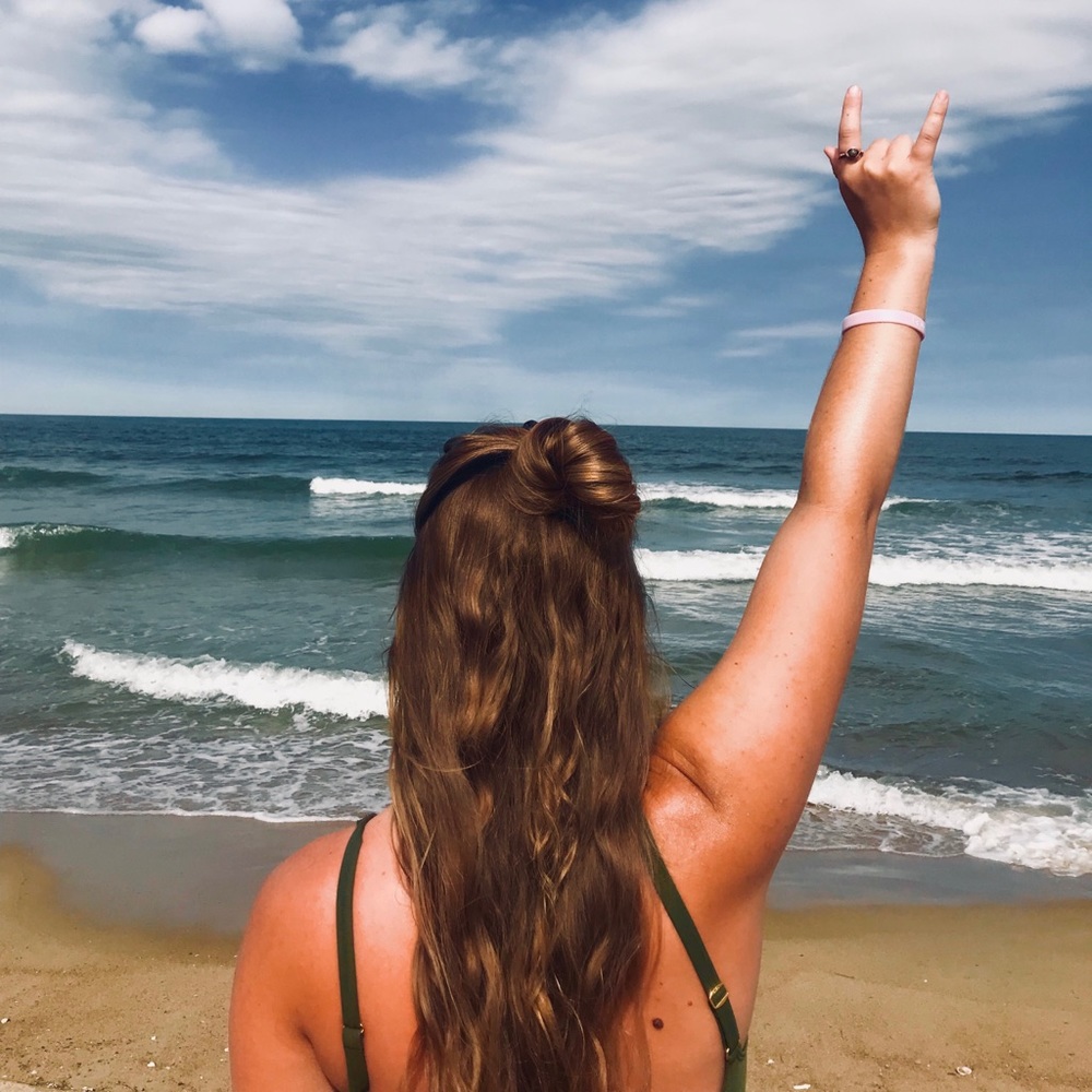 Meet your Posher, Cara